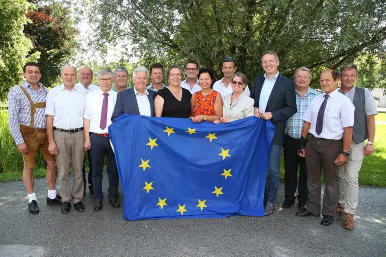 Mehr über den Artikel erfahren Europa 2020 Steuerungsgruppe Salzburger Bürgermeister mit AL Piffl-Pavelec und AL Buchinger 100717