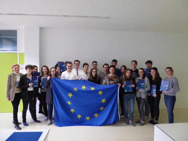 Read more about the article EU-Briefing Akademisches Gymnasium Salzburg 8e 20.2.2018