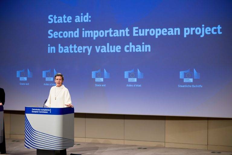 Read more about the article Kommission genehmigt 2,9 Milliarden Euro an staatlichen Beihilfen für Projekt von Österreich und elf anderen Staaten