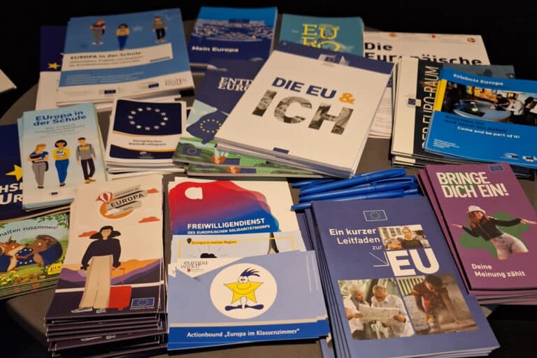 Infotisch